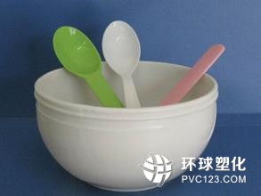 大方县大力推广生物降解塑料制品，引领绿色生活新风尚